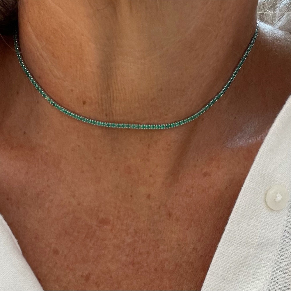 Emerald tennis necklace choker